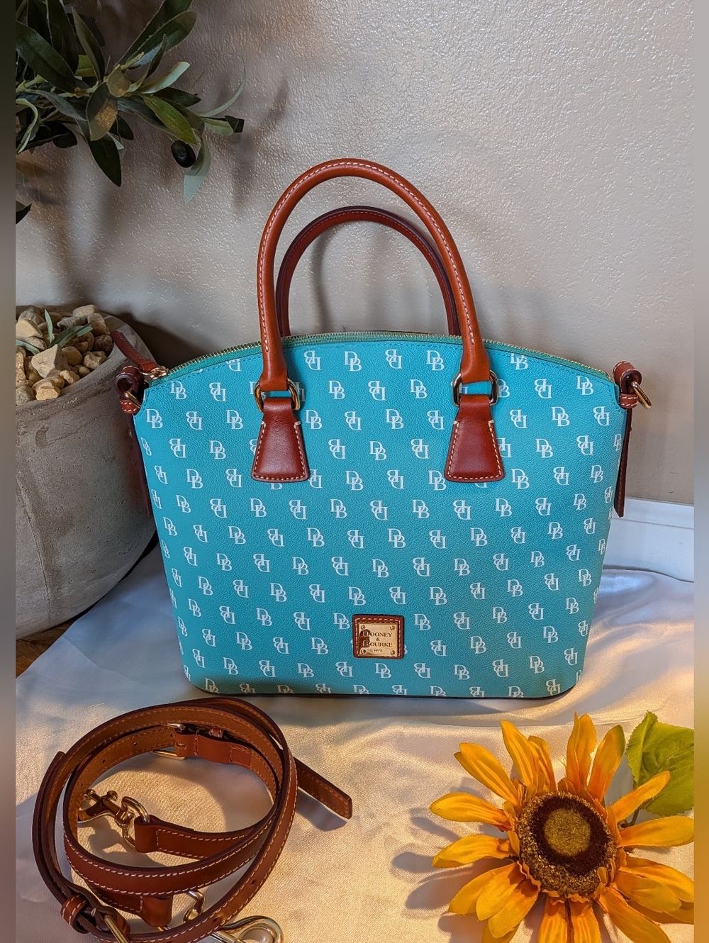 Brand New! Dooney & Bourke Gretta Geena Satchel in SEA FOAM - MSRP $298